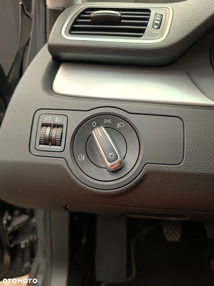Volkswagen Passat 1.4 TSI BlueMotion Technology Trendline - 24