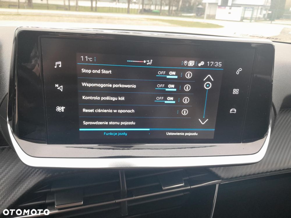 Peugeot 208 1.5 BlueHDi Allure S&S - 24