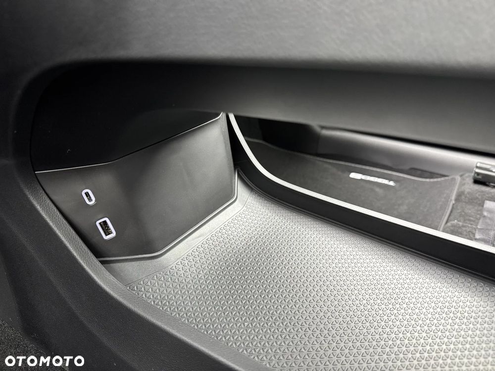 Chery Tiggo 8 1.6 T-GDI Comfort DCT - 23