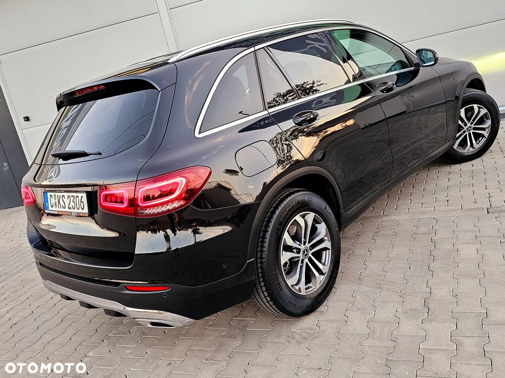Mercedes-Benz GLC 200 4Matic 9G-TRONIC Exclusive - 20
