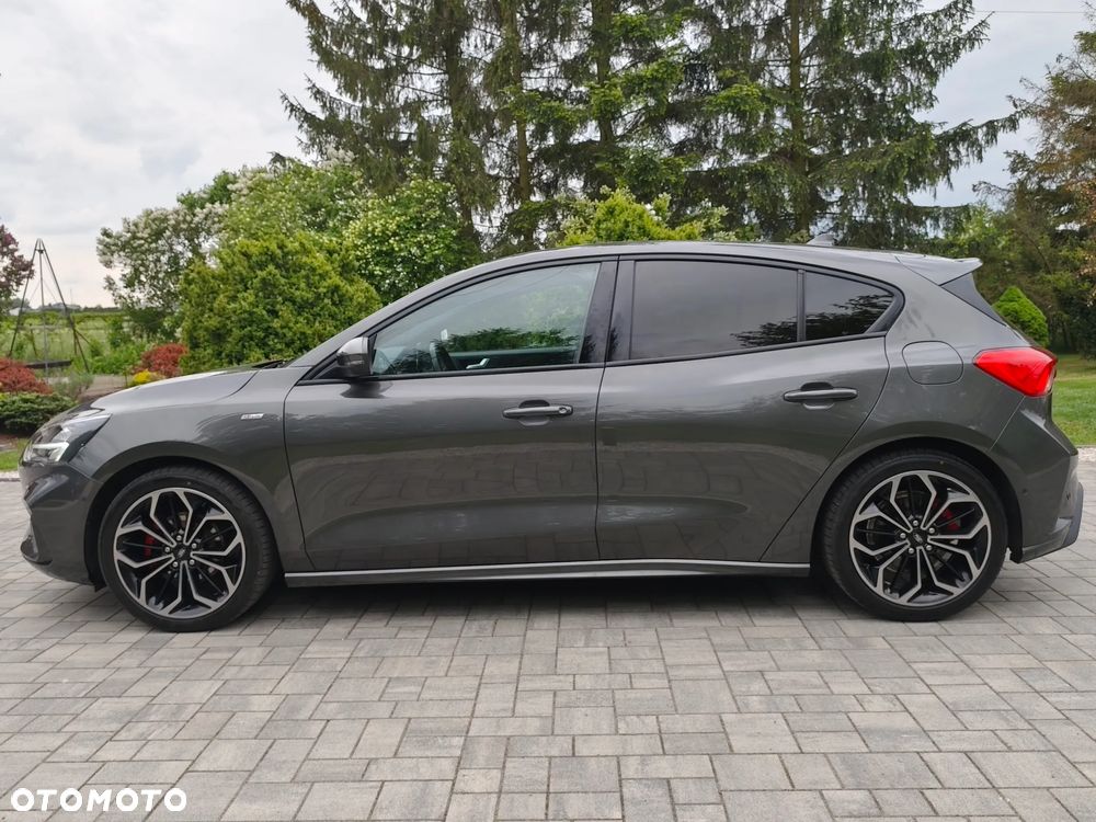 Ford Focus 1.0 EcoBoost Hybrid ST-LINE DESIGN - 6