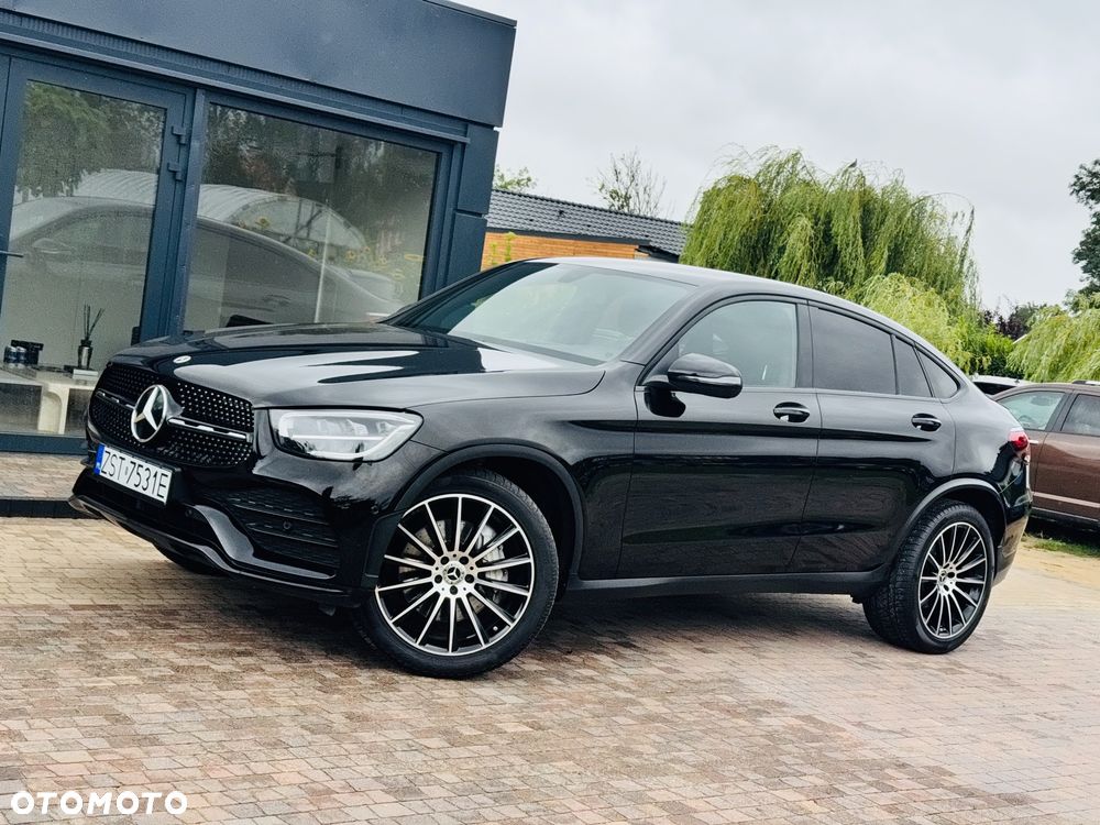 Mercedes-Benz GLC 300 d 4Matic 9G-TRONIC AMG Line Plus - 31