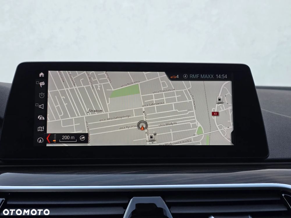 BMW Seria 5 520d xDrive M Sport sport - 19