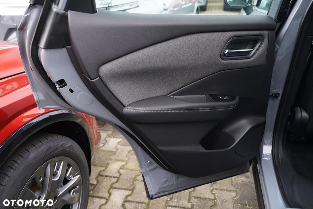 Nissan Qashqai 1.3 DIG-T MHEV N-Connecta Xtronic - 5