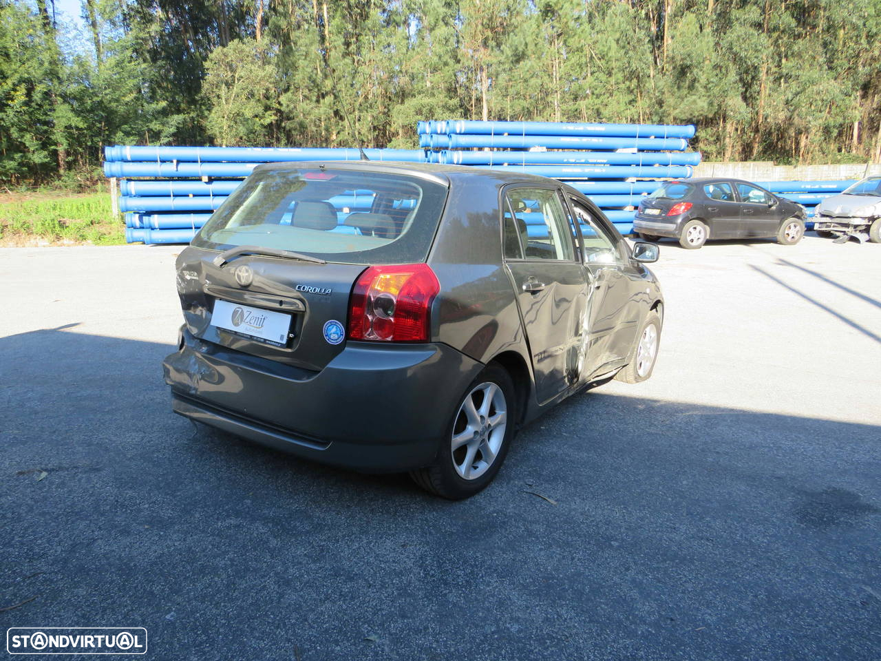 Toyota Corolla 1.4 D (90cv) de 2005 - Peças Usadas (8126) - 4