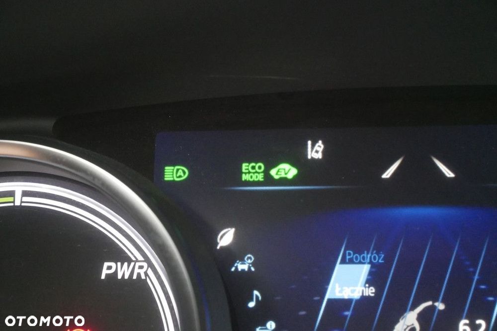 Toyota Camry 2.5 Hybrid Comfort CVT - 20