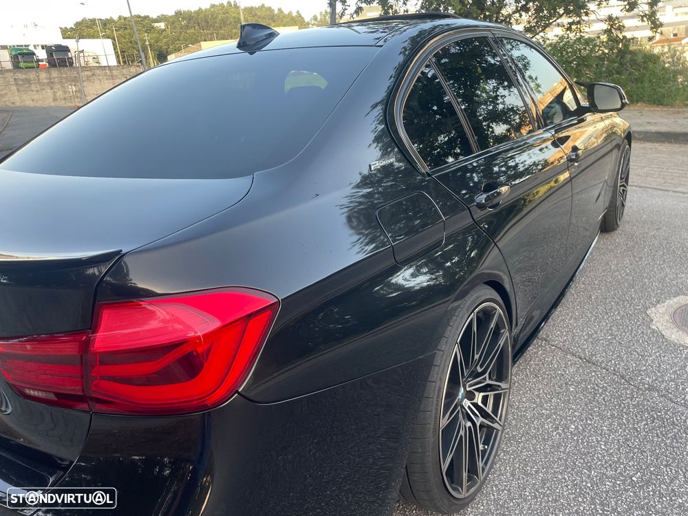 BMW 330 e iPerformance Pack M Shadow - 46