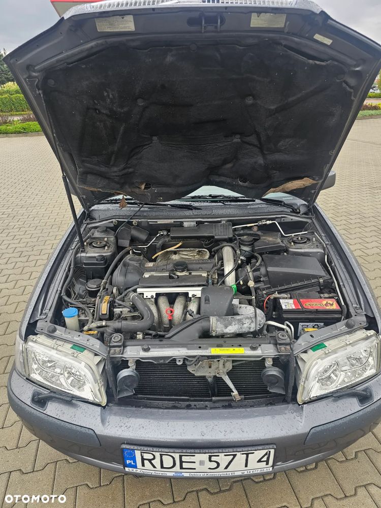 Volvo S40 2.0 T4 - 11