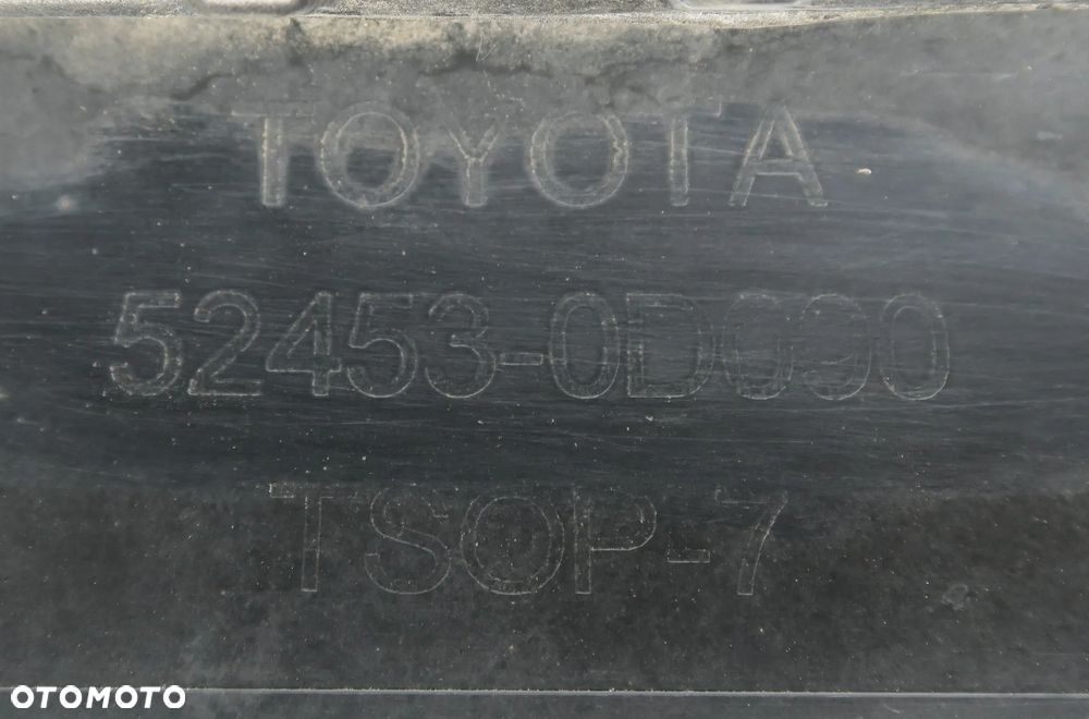 TOYOTA YARIS 3 III Lift. 2017 - 2020 zderzak spoiler tył dyfuzor ORYGINAŁ - 9