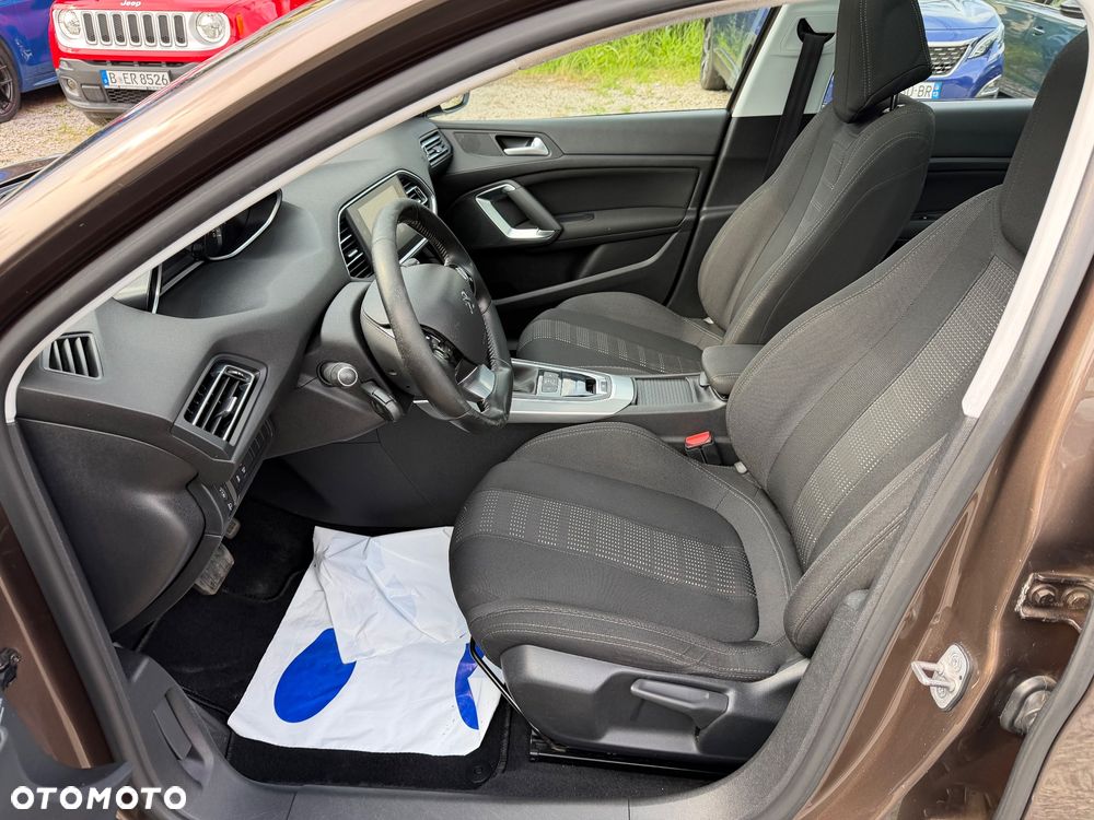 Peugeot 308 BlueHDi 150 EAT6 Stop & Start Business-Line - 30