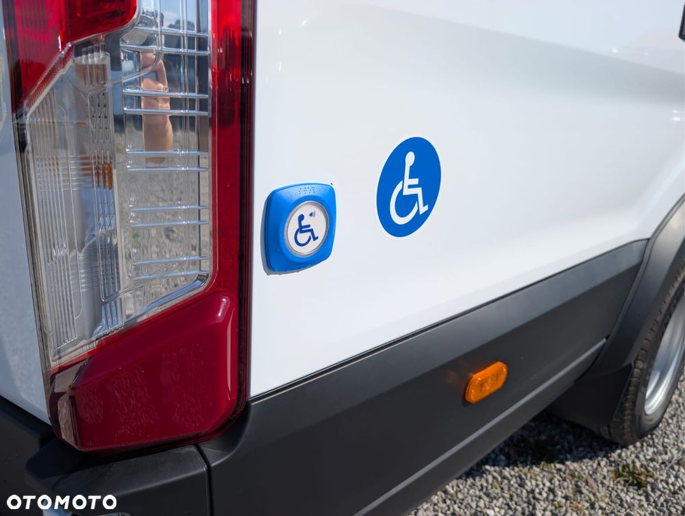 Ford Transit - 7