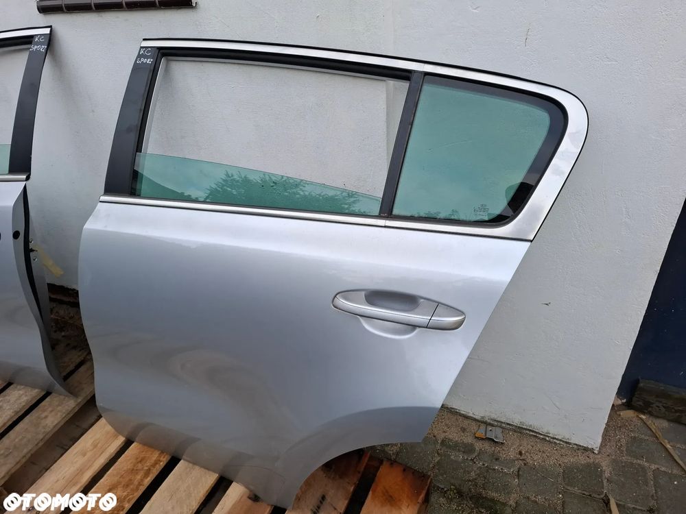 KIA SPORTAGE IV 4 15- 18- DRZWI PRZEDNIE LEWE TYLNE LEWE lewa strona KC srebrne demontaz w kolor - 5