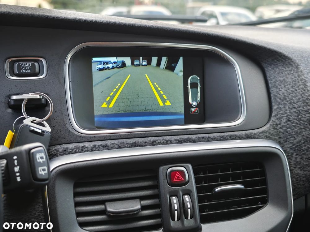 Volvo V40 D2 Linje You - 27