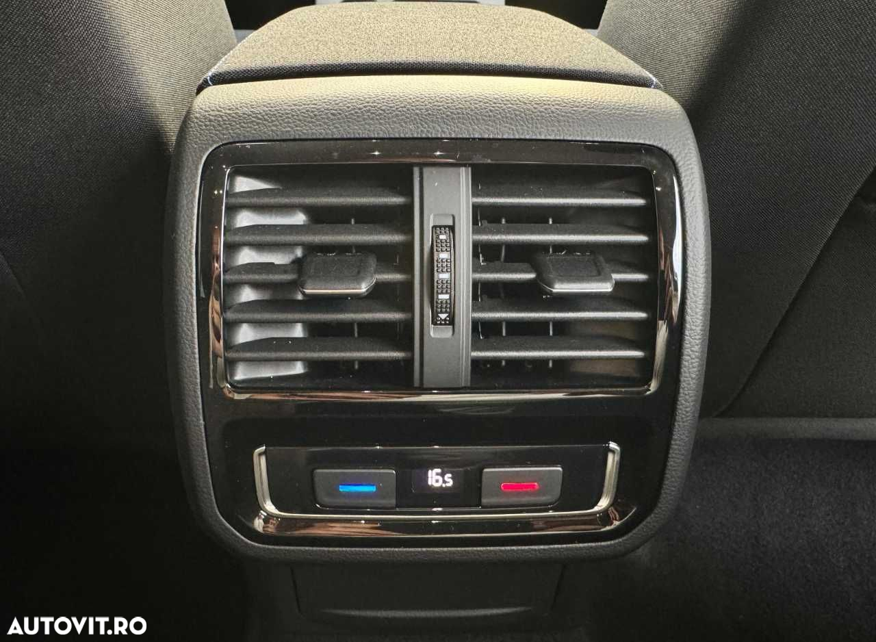 Volkswagen Passat - 27
