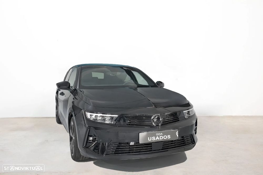 Opel Astra Sports Tourer 1.2 T GS - 2