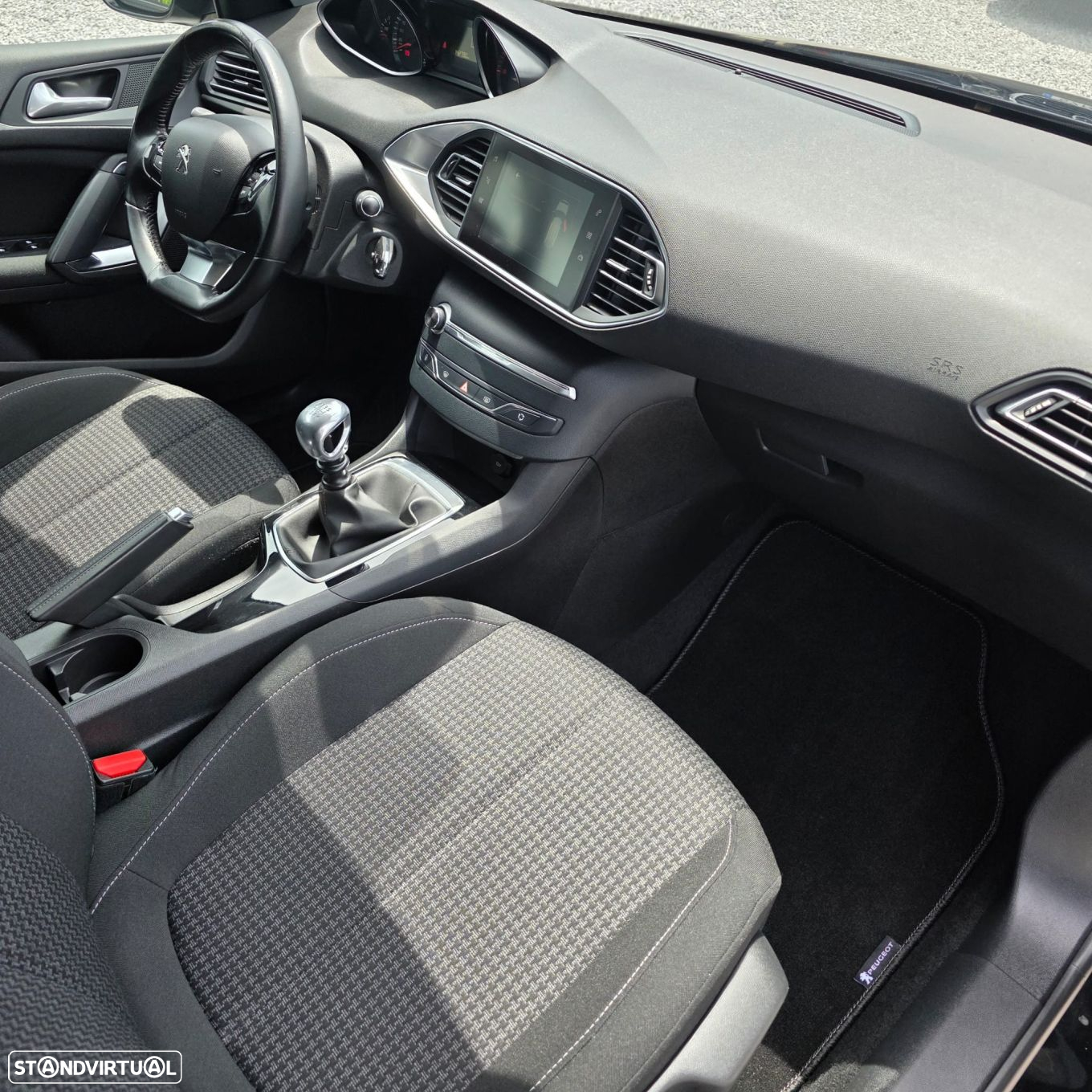 Peugeot 308 SW 1.5 BlueHDi Active - 28