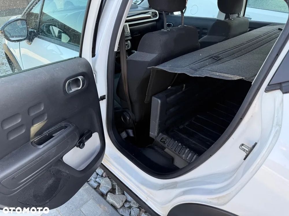 Citroën C3 BlueHDi 100 S&S SHINE - 12