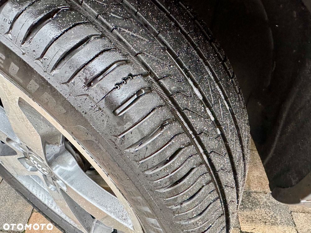 Audi Q3 2.0 TDI Design - 27