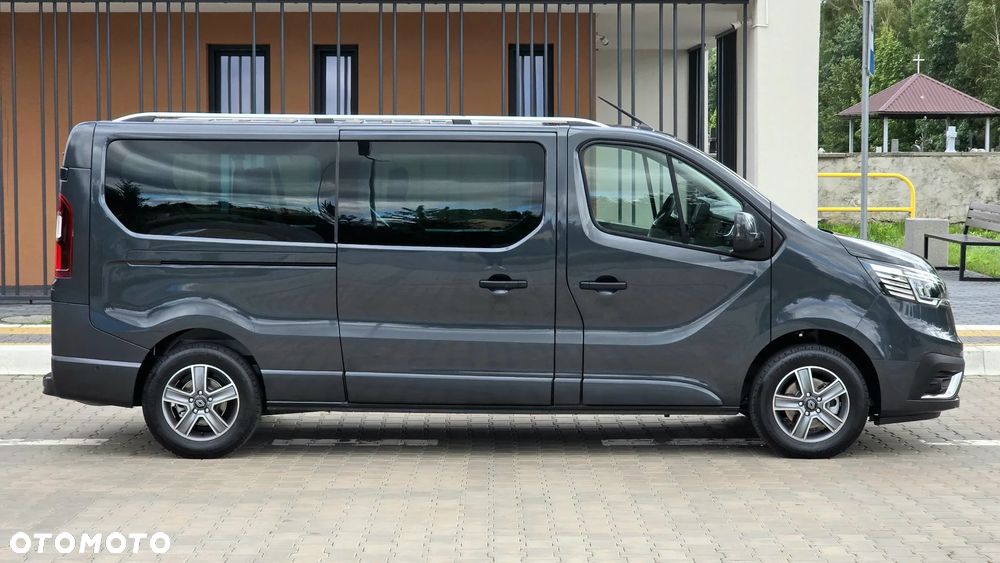 Renault Trafic - 2