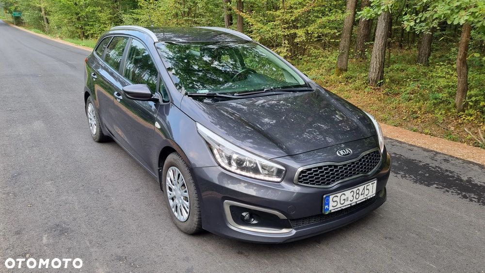 Kia Ceed Cee'd 1.4 L - 14