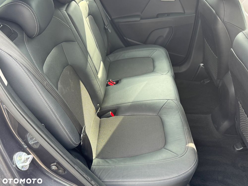 Kia Sportage 1.6 GDI Business Line L 2WD - 16