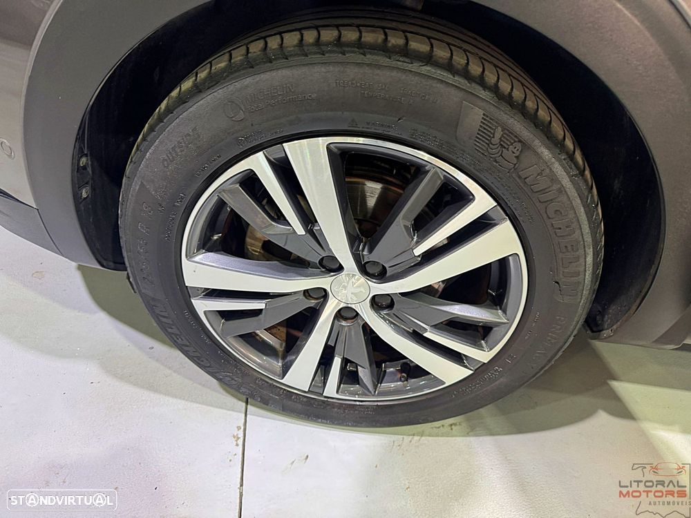 Peugeot 5008 1.2 PureTech Allure Pack EAT8 - 13