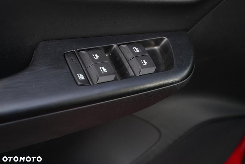 MG ZS 1.5 HEV+ Exclusive - 9