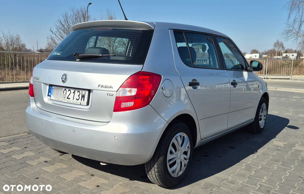 Skoda Fabia - 5
