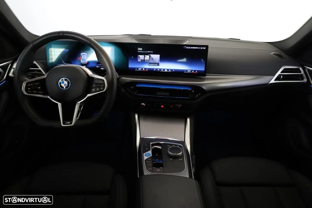 BMW i4 eDrive40 Edição Desportiva M - 26