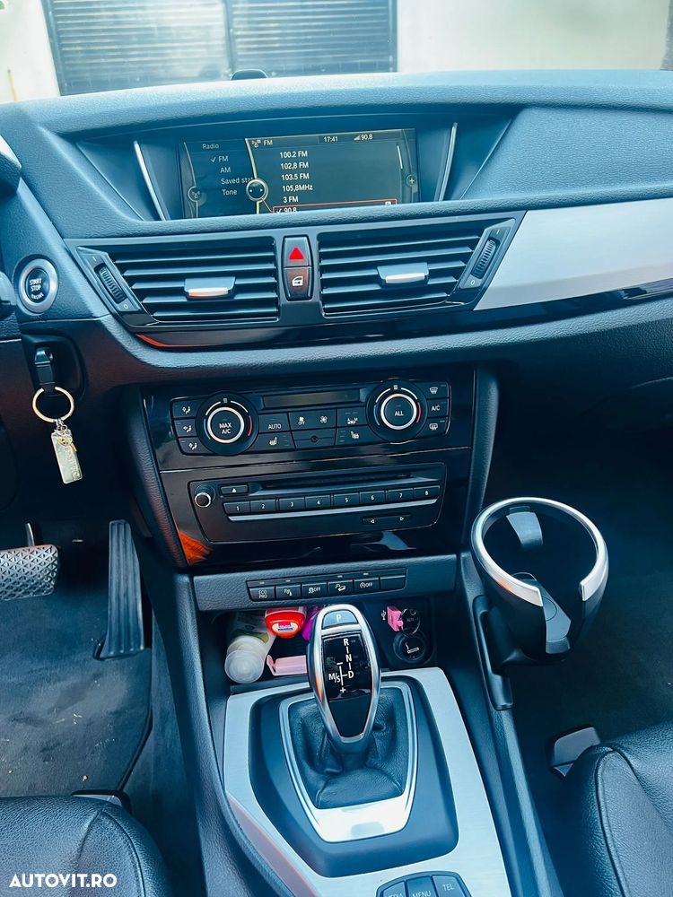 BMW X1 - 10