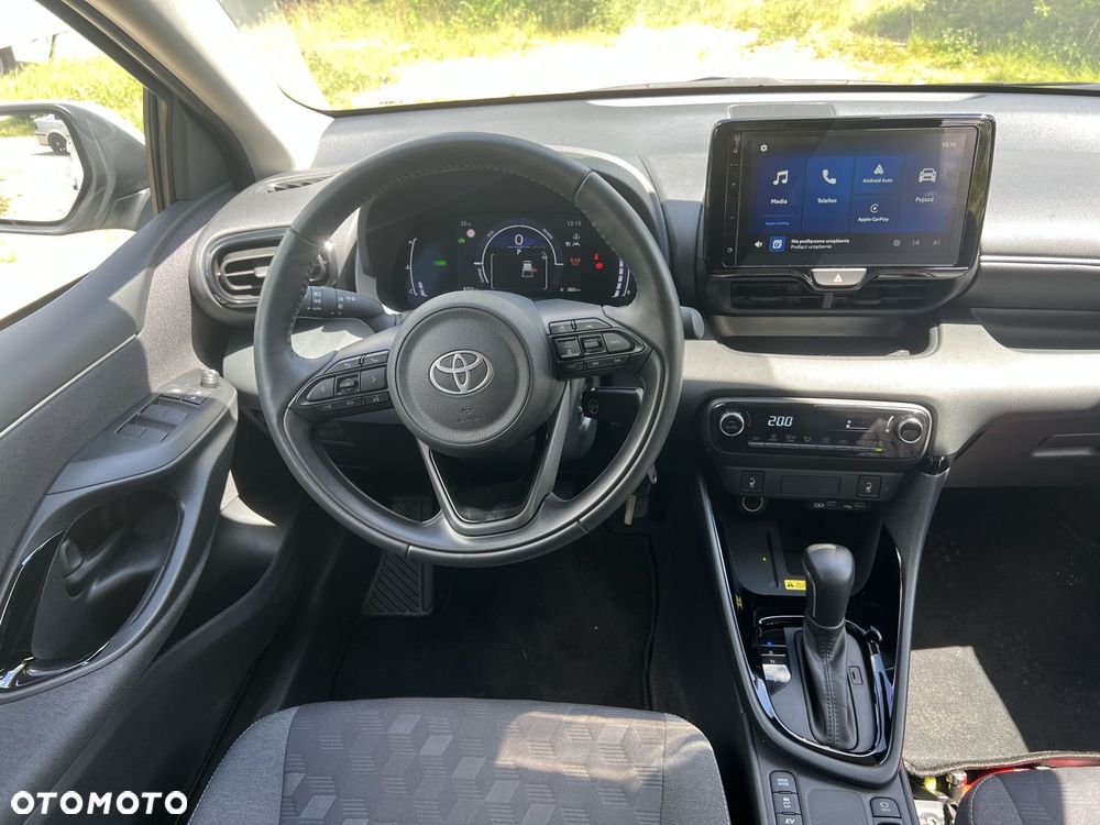 Toyota Yaris Hybrid 1.5 Style - 12