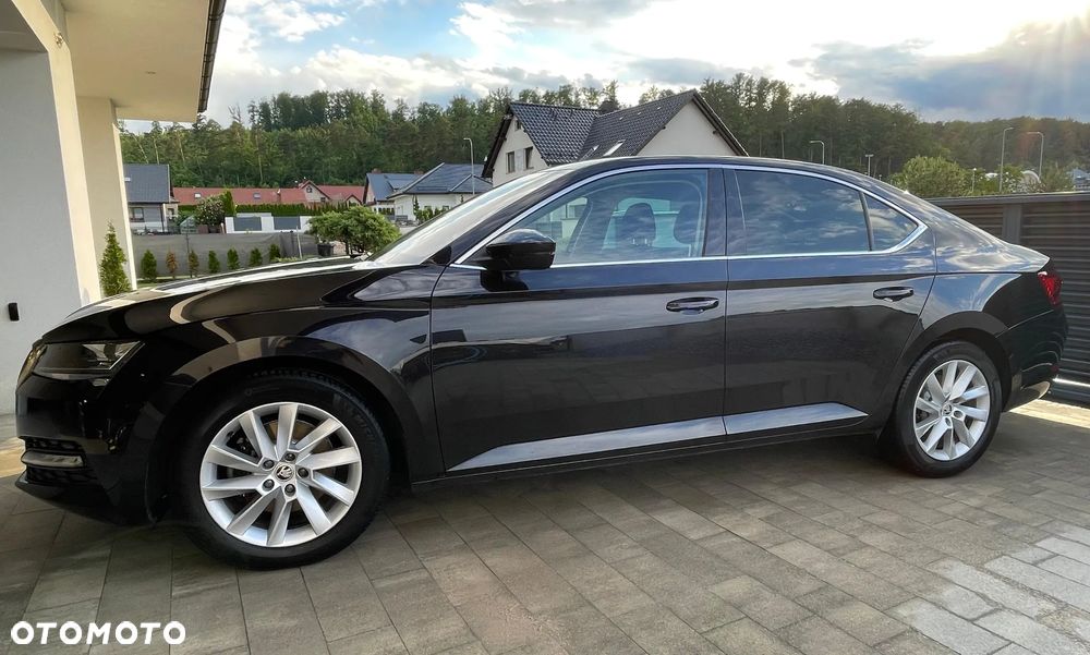 Skoda Superb 1.5 TSI Ambition DSG - 3