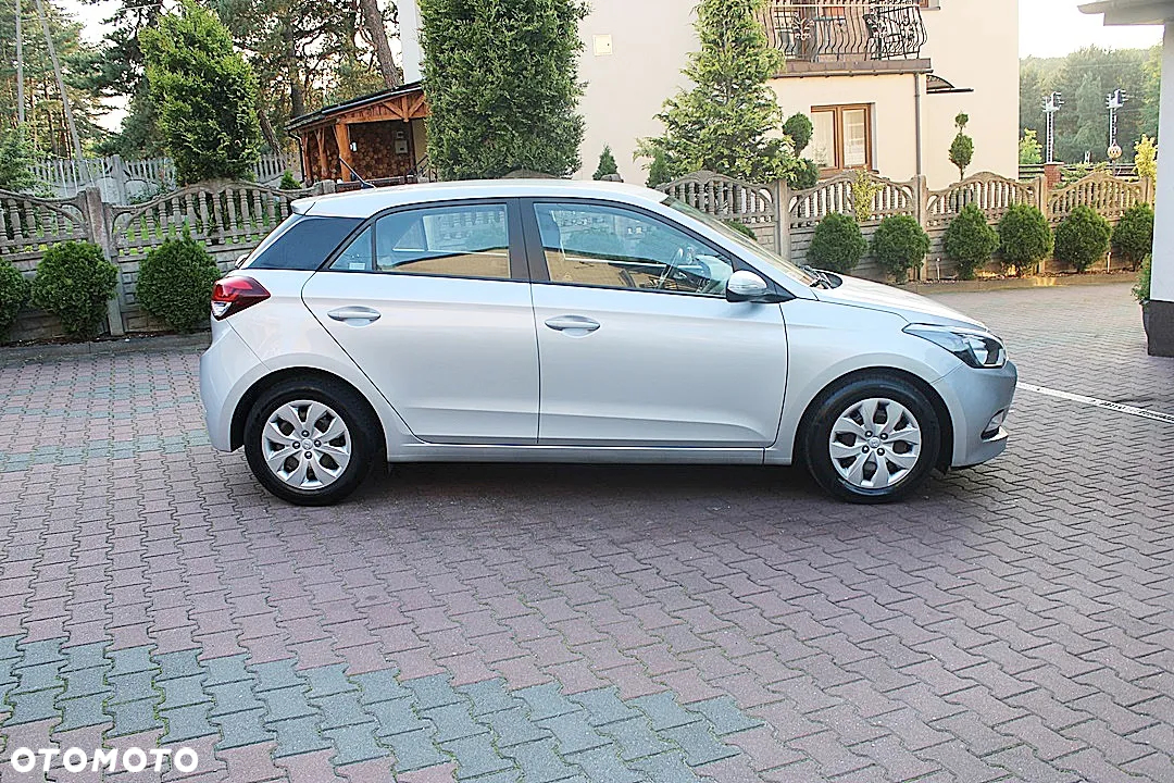 Hyundai i20 1.1 CRDi Elegant - 3