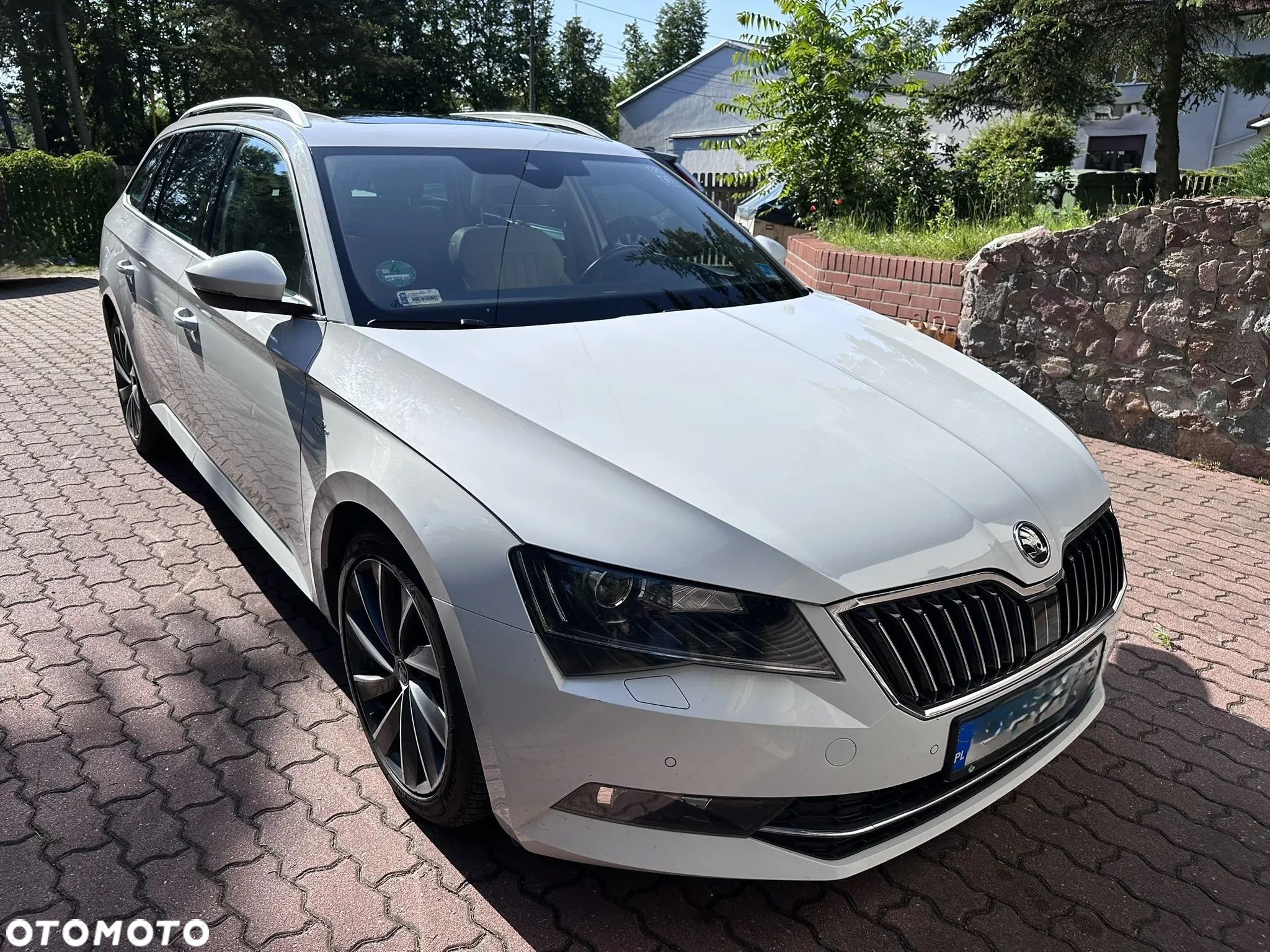 Skoda Superb 2.0 TDI 4x4 L&K DSG - 1