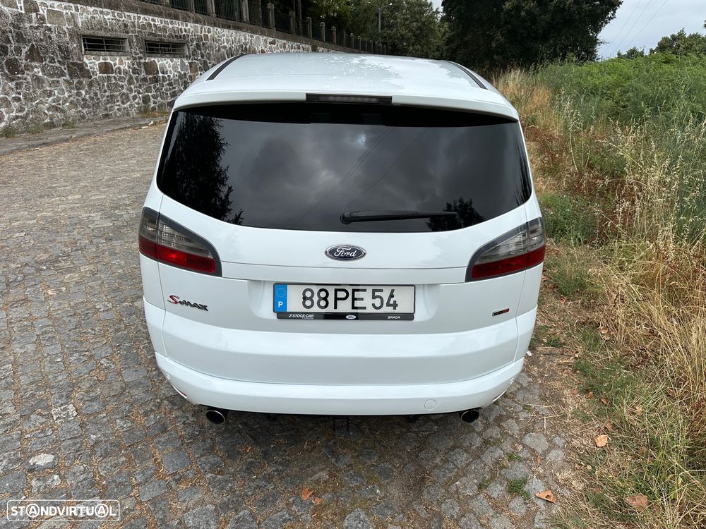 Ford S-Max 2.2 TDCi Titanium 7L - 19