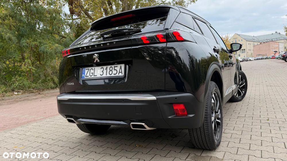 Peugeot 2008 1.2 PureTech Allure Pack S&S - 6