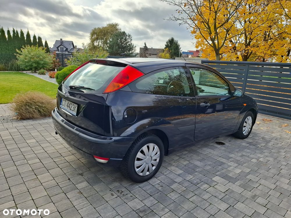 Ford Focus 1.4 Comfort - 5