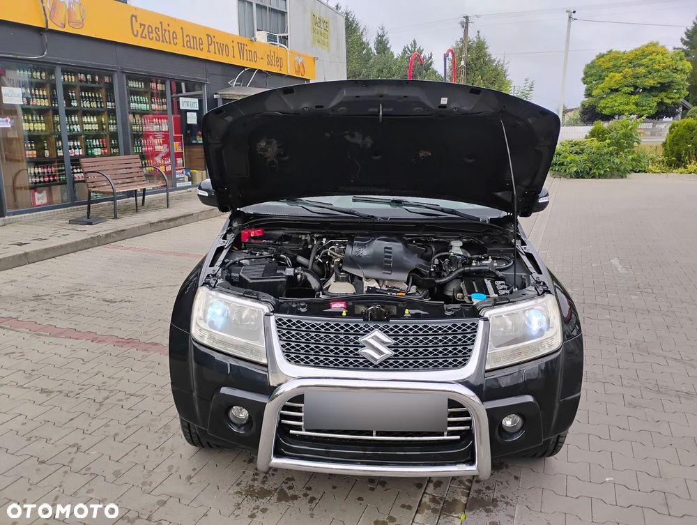 Suzuki Grand Vitara 1.9 DDiS Comfort + DPF Family - 6