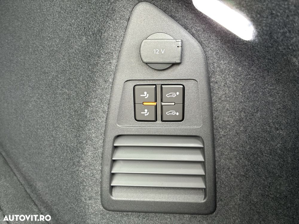 Volkswagen Touareg V6 TDI R-Style - 15