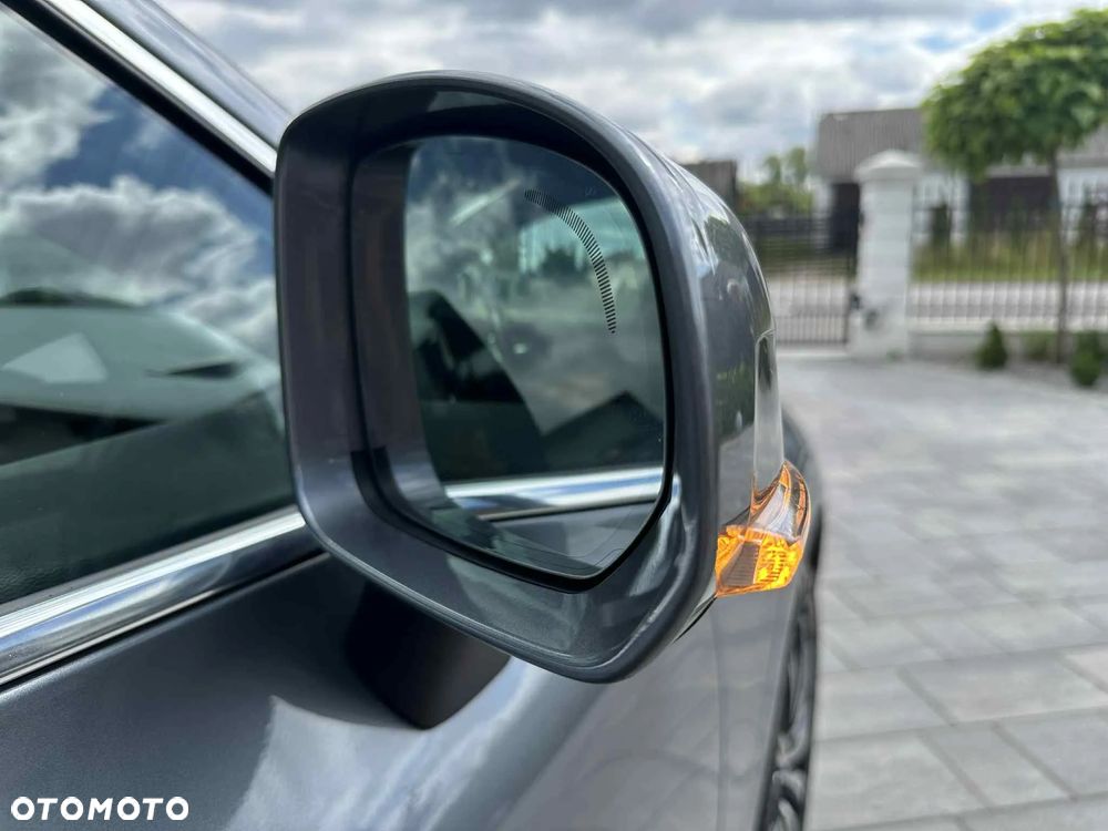 Volvo XC 60 B5 D AWD Inscription - 36