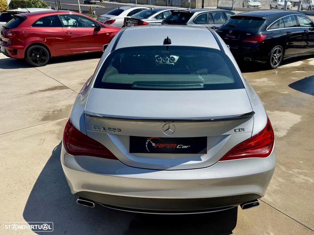 Mercedes-Benz CLA 220 CDI Urban Aut. - 9