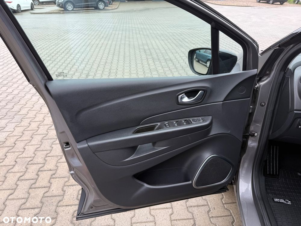 Renault Captur ENERGY TCe 120 EDC LIMITED - 18
