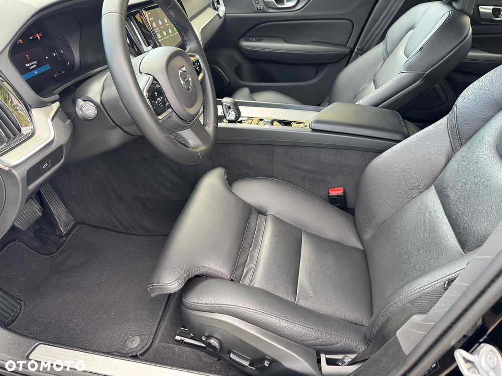 Volvo V60 B3 B Plus Dark - 13