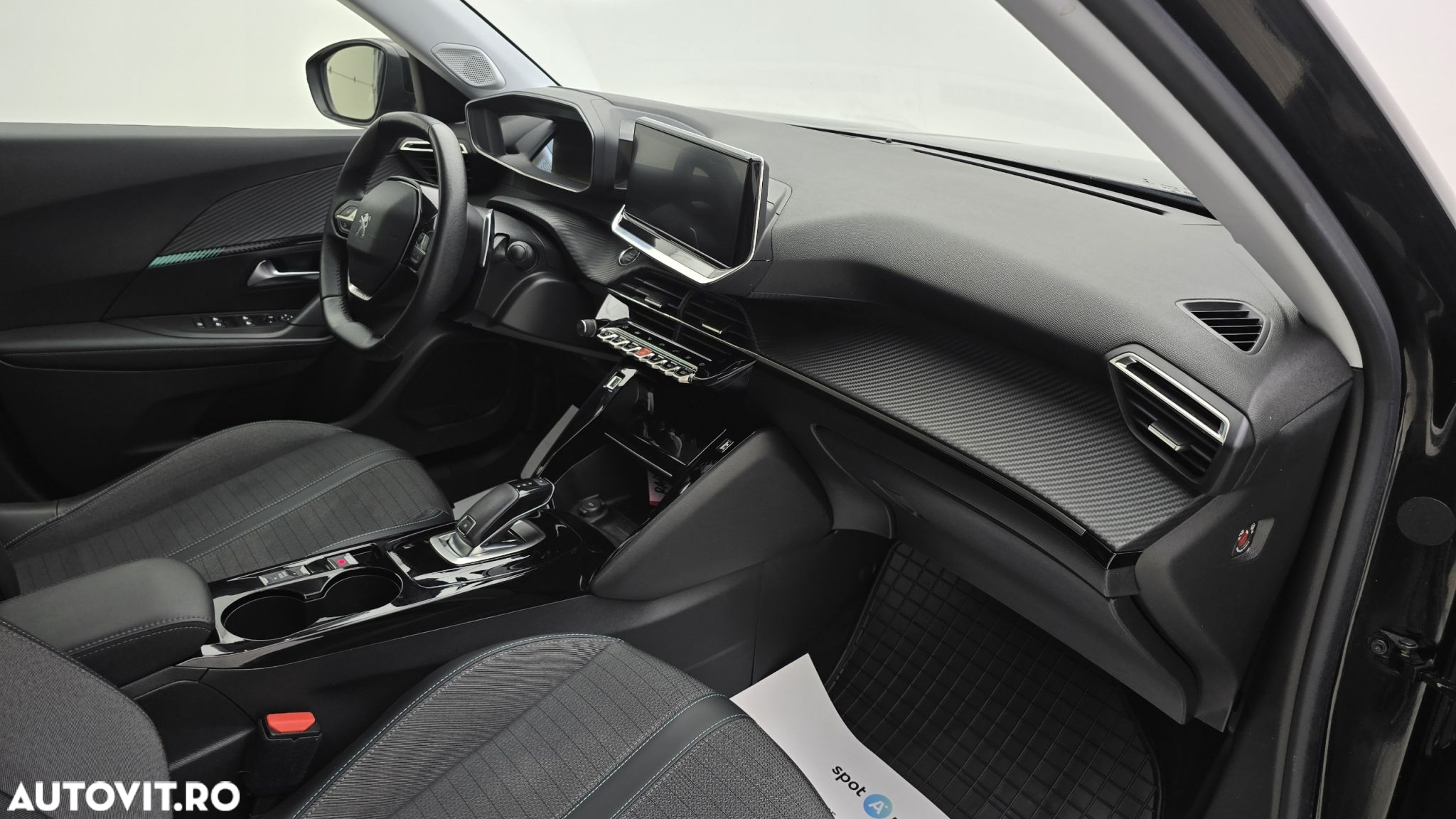 Peugeot 2008 - 20