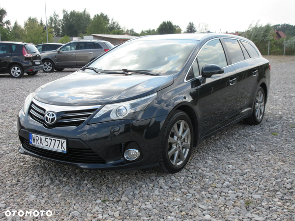 Toyota Avensis Combi 2.0 D-4D Executive