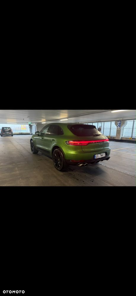 Porsche Macan - 16