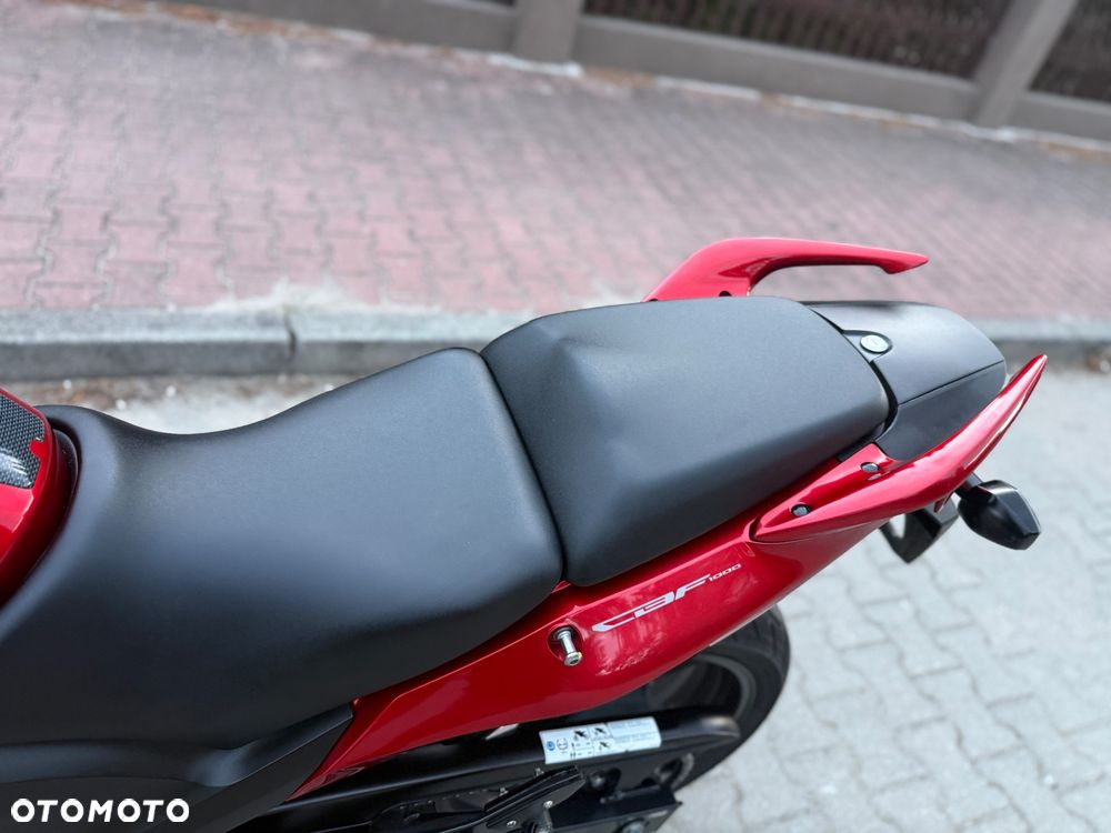 Honda CBF - 27