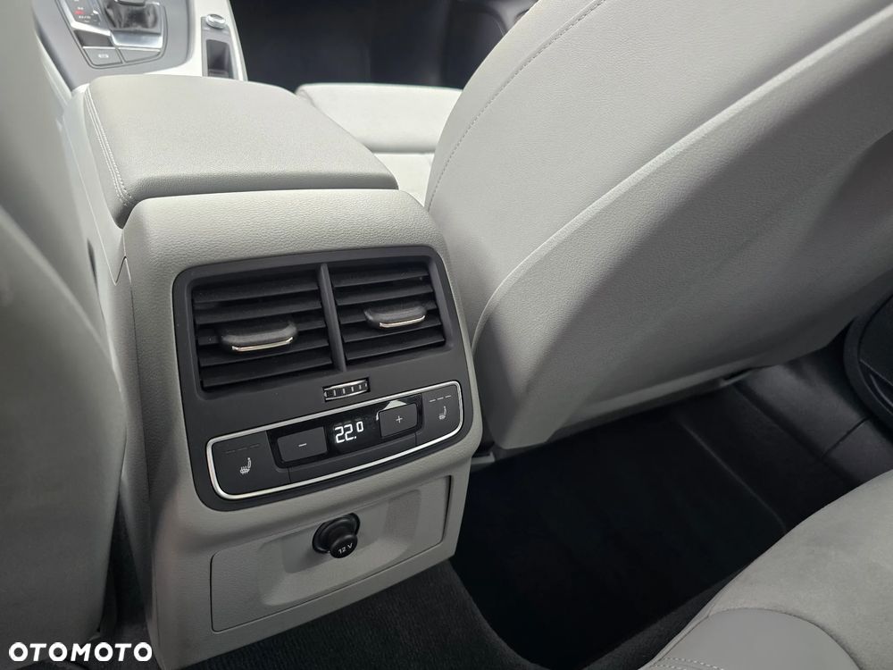 Audi A4 Allroad - 10