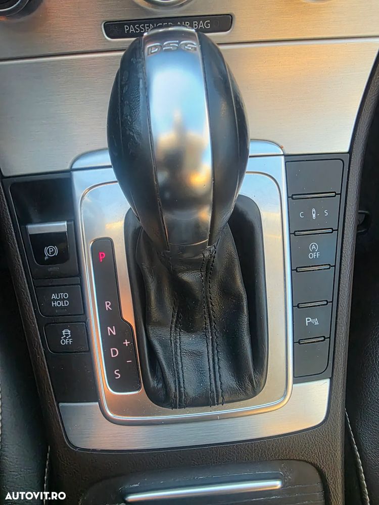 Volkswagen Passat - 6