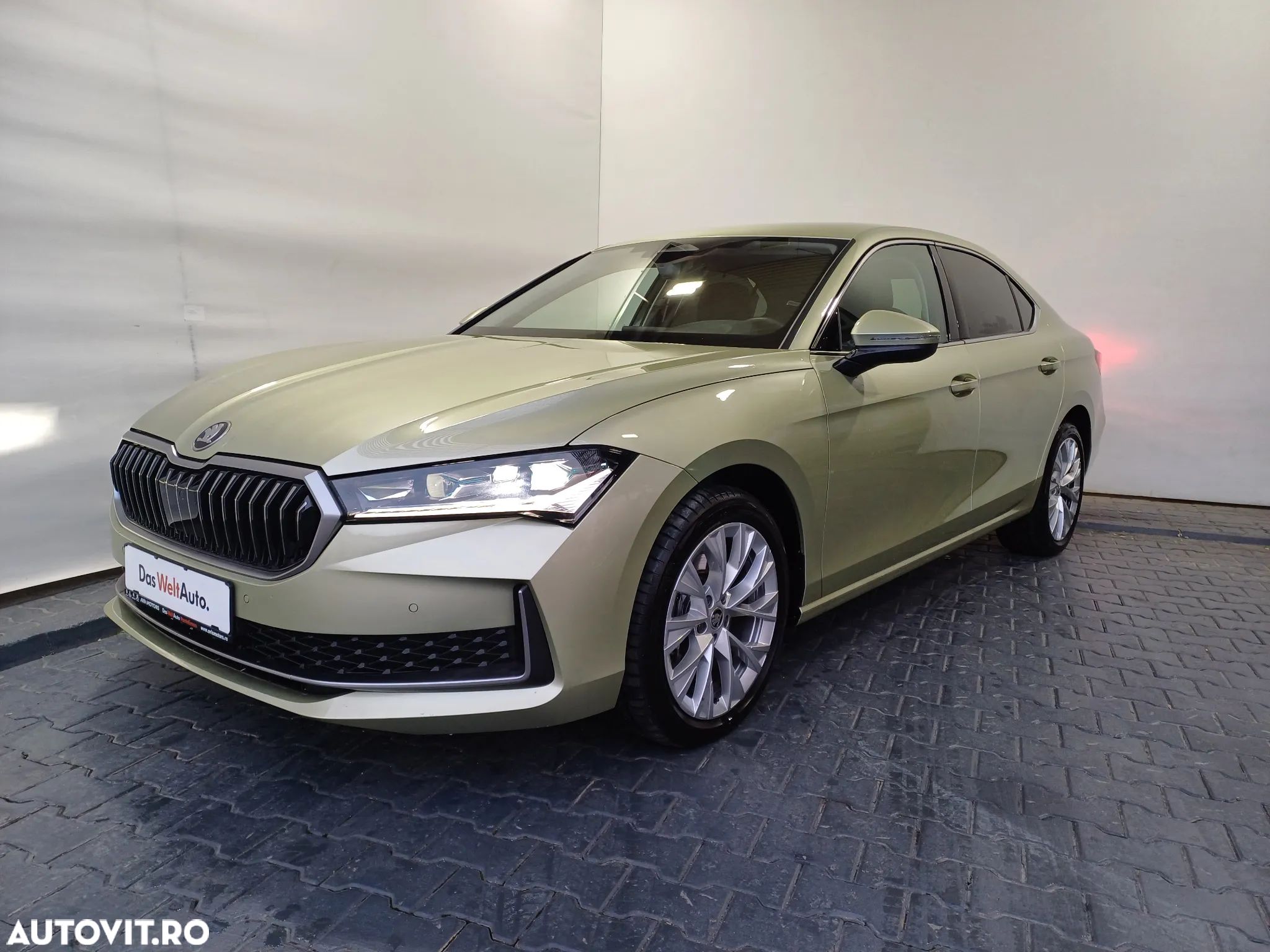 Skoda Superb 2.0 TDI 193 CP 4x4 DSG Selection - 1